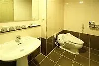 Ramada Jongno Hotel
